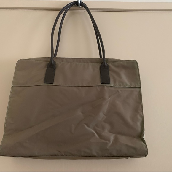 ✨Host Pick✨ agnes b Shoulder Bag - Picture 3 of 11